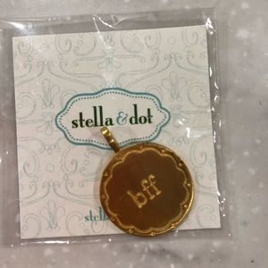 Stella & Dot Gold BFF charm